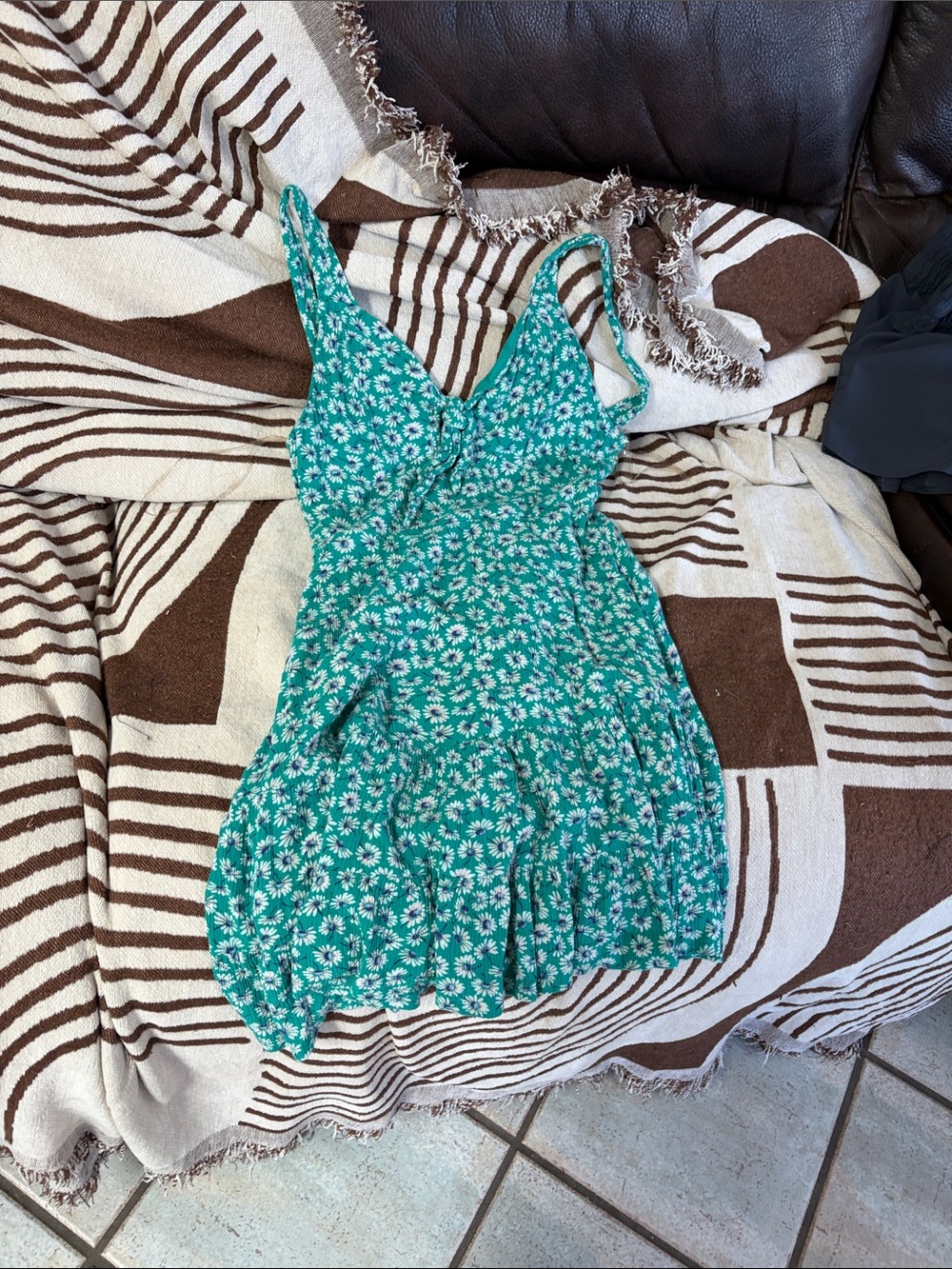 Green Floral Mini Dress with Daisy Print